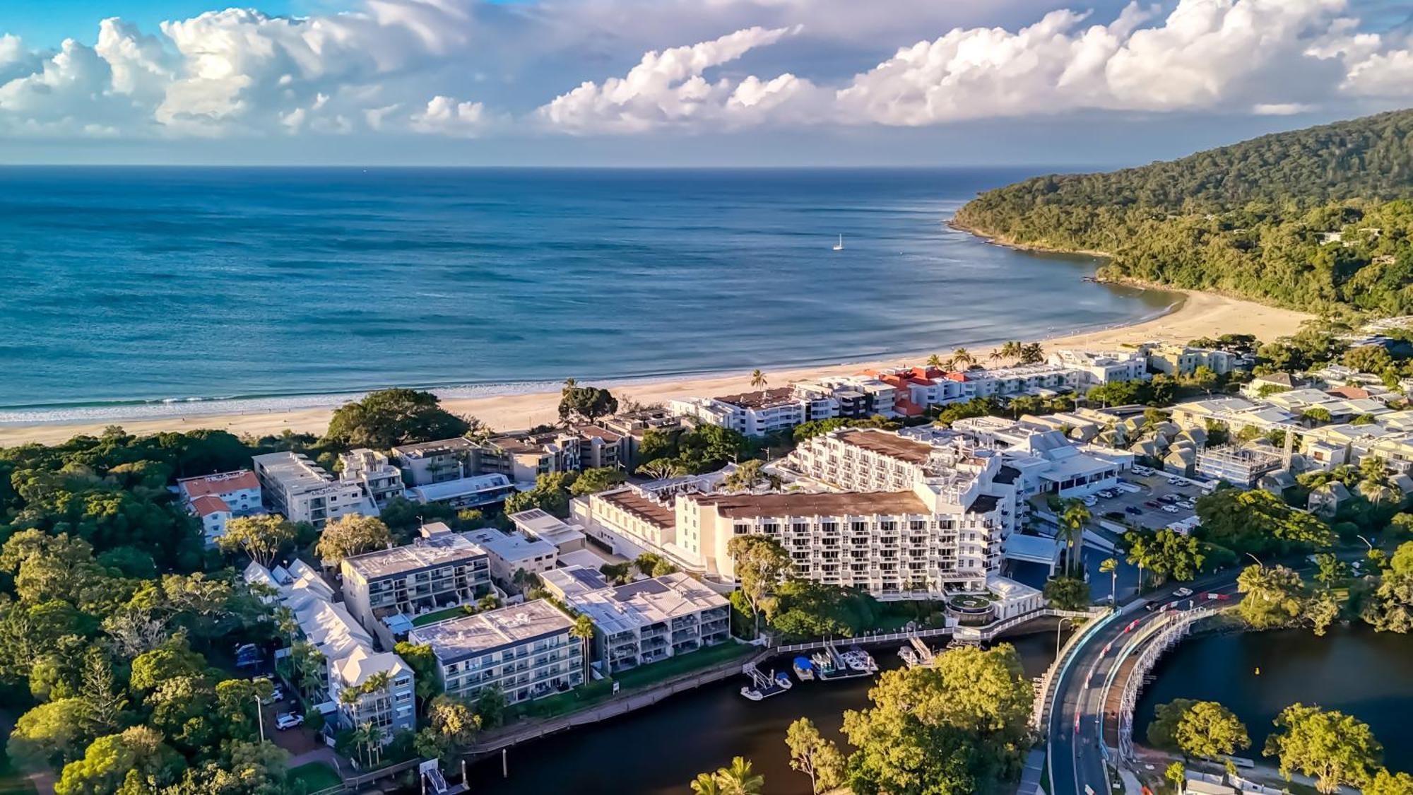 Jacaranda Noosa Aparthotel Exterior photo