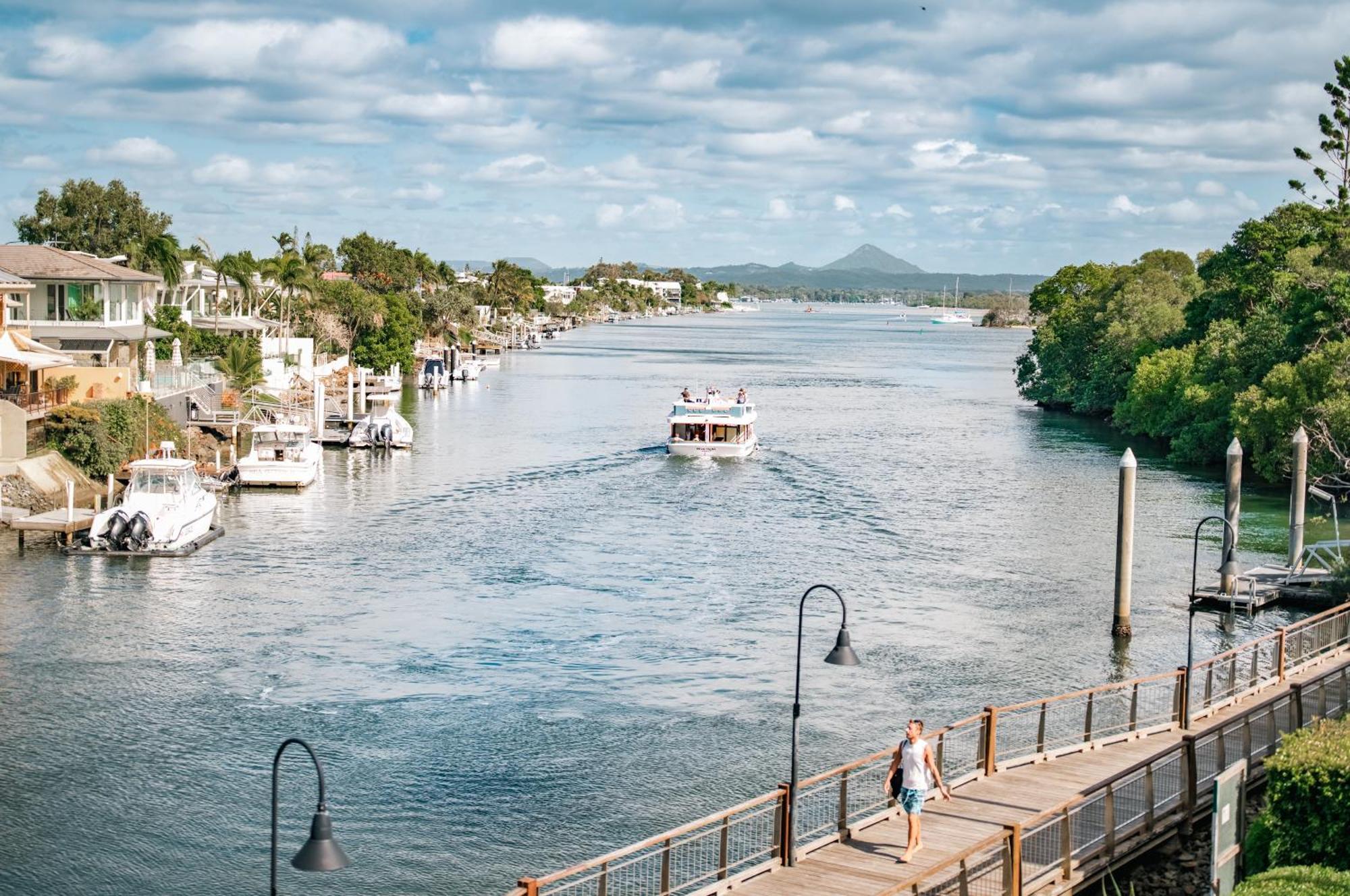 Jacaranda Noosa Aparthotel Exterior photo